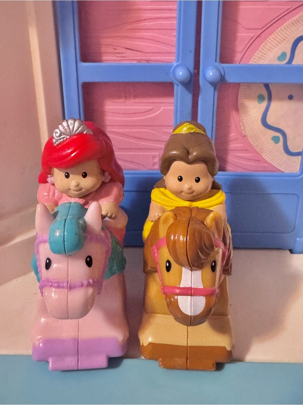Klip Klop fisher price Ariel and Belle